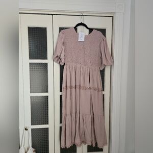 Elegant Dusty Pink Tiered Midi Dress